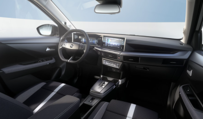 Opel Frontera 1.2t xht hybrid edct6 107kw ultimate