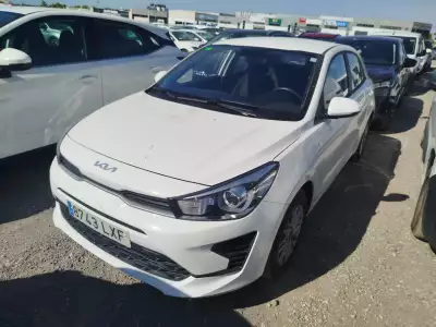 Kia Rio 1.0 t-gdi 74kw (100cv) mhev imt concept