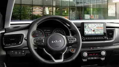 Kia Stonic 1.0 t-gdi 85kw (115cv) mhev concept