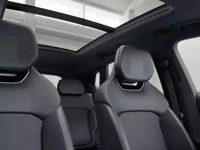 Lynk & co 08 1.5 phev more