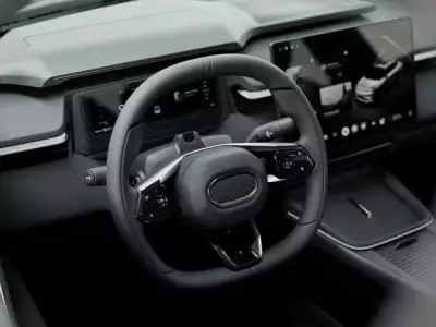 Lynk & co 08 1.5 phev more