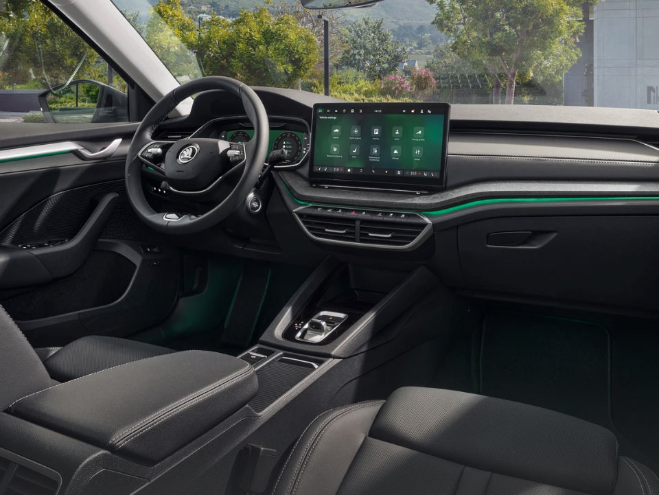 diseño interior Skoda Octavia